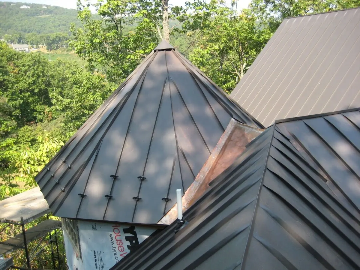 Professional Roof Tarp Installation by Craftsman Roofing in Blue Springs